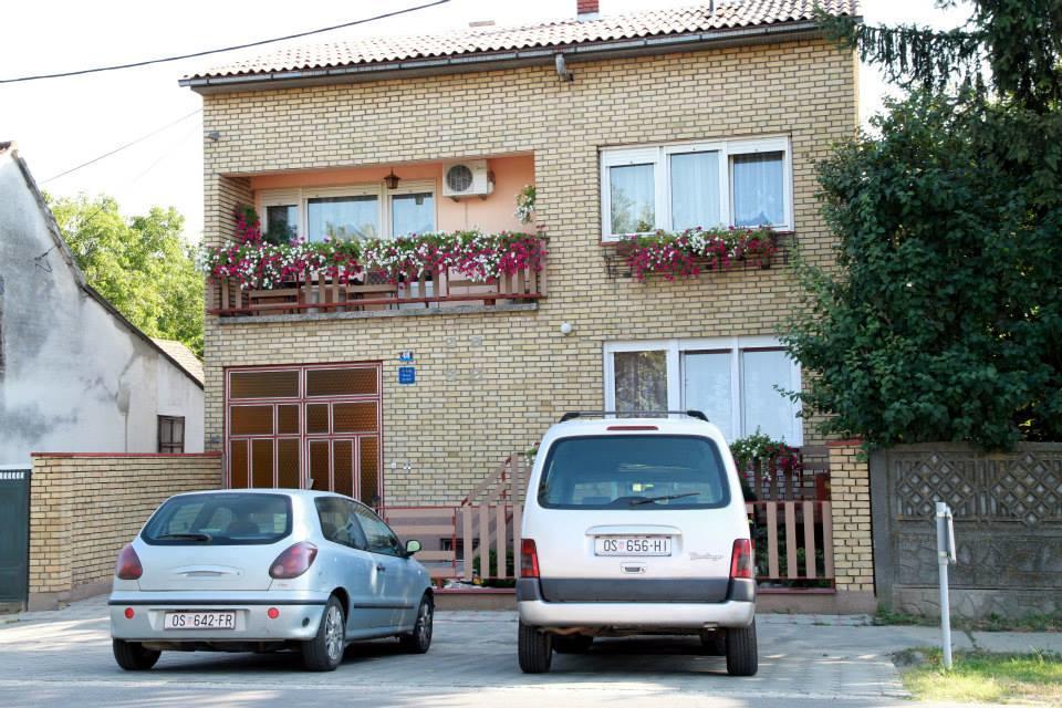 Setnik Guesthouse Valpovo المظهر الخارجي الصورة